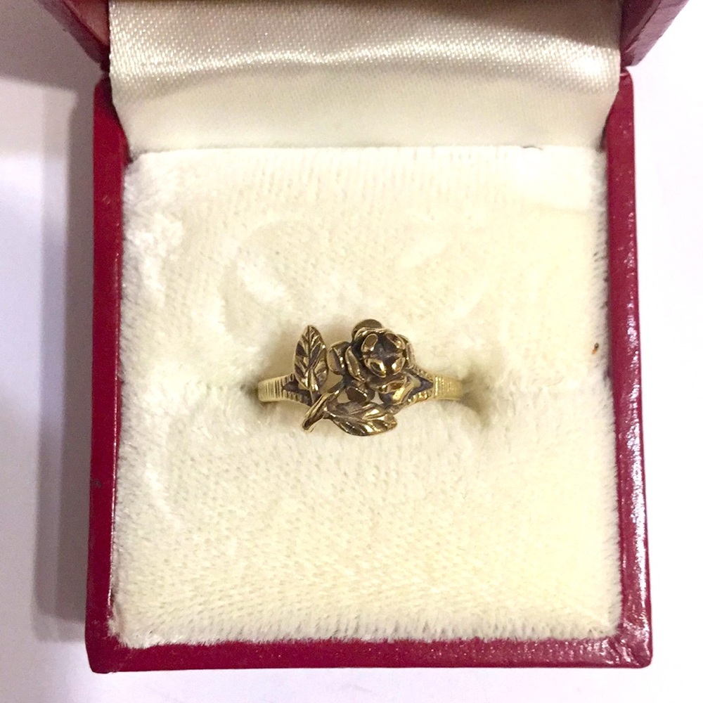 10k gold ring